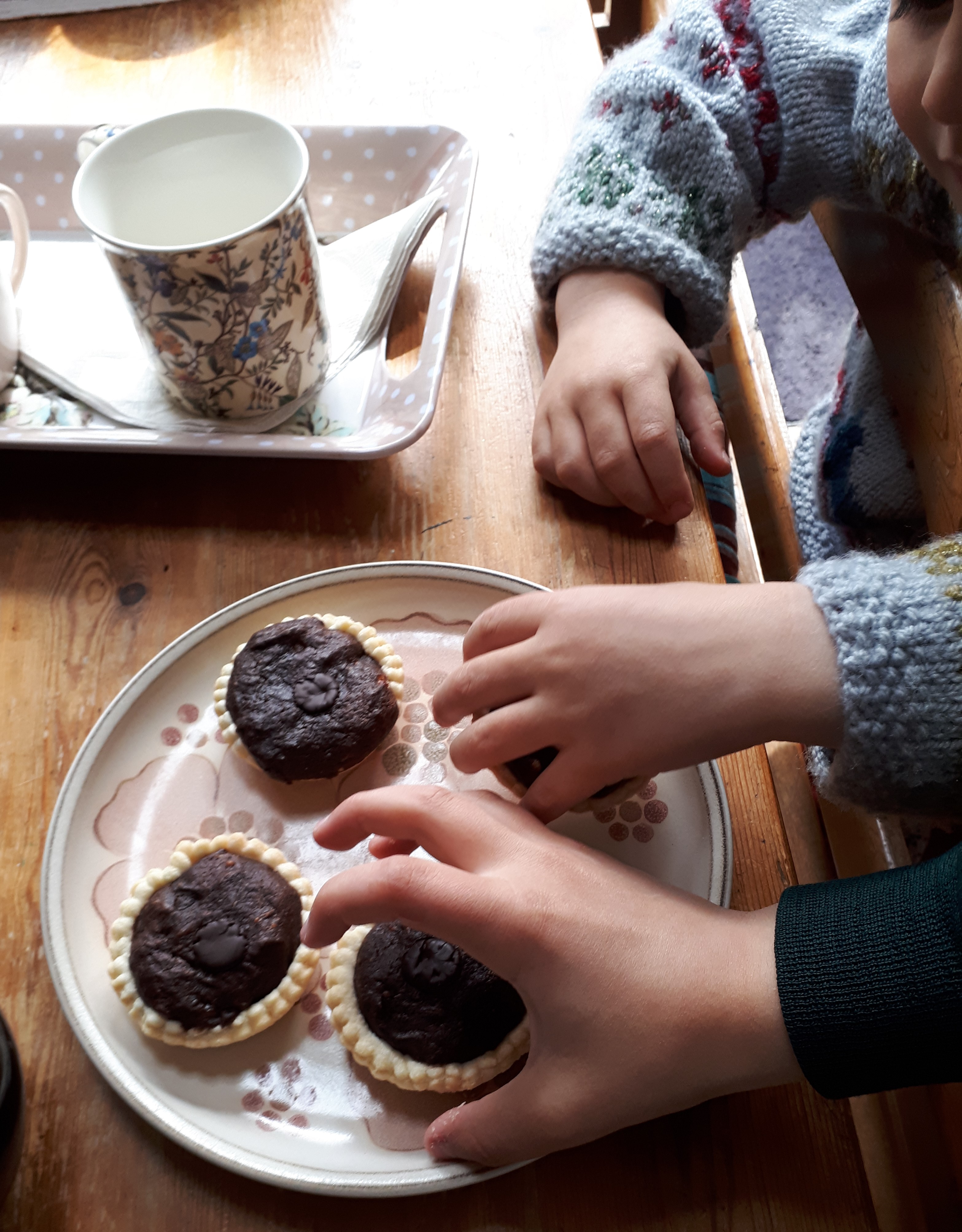 chocolate brownie tarts
